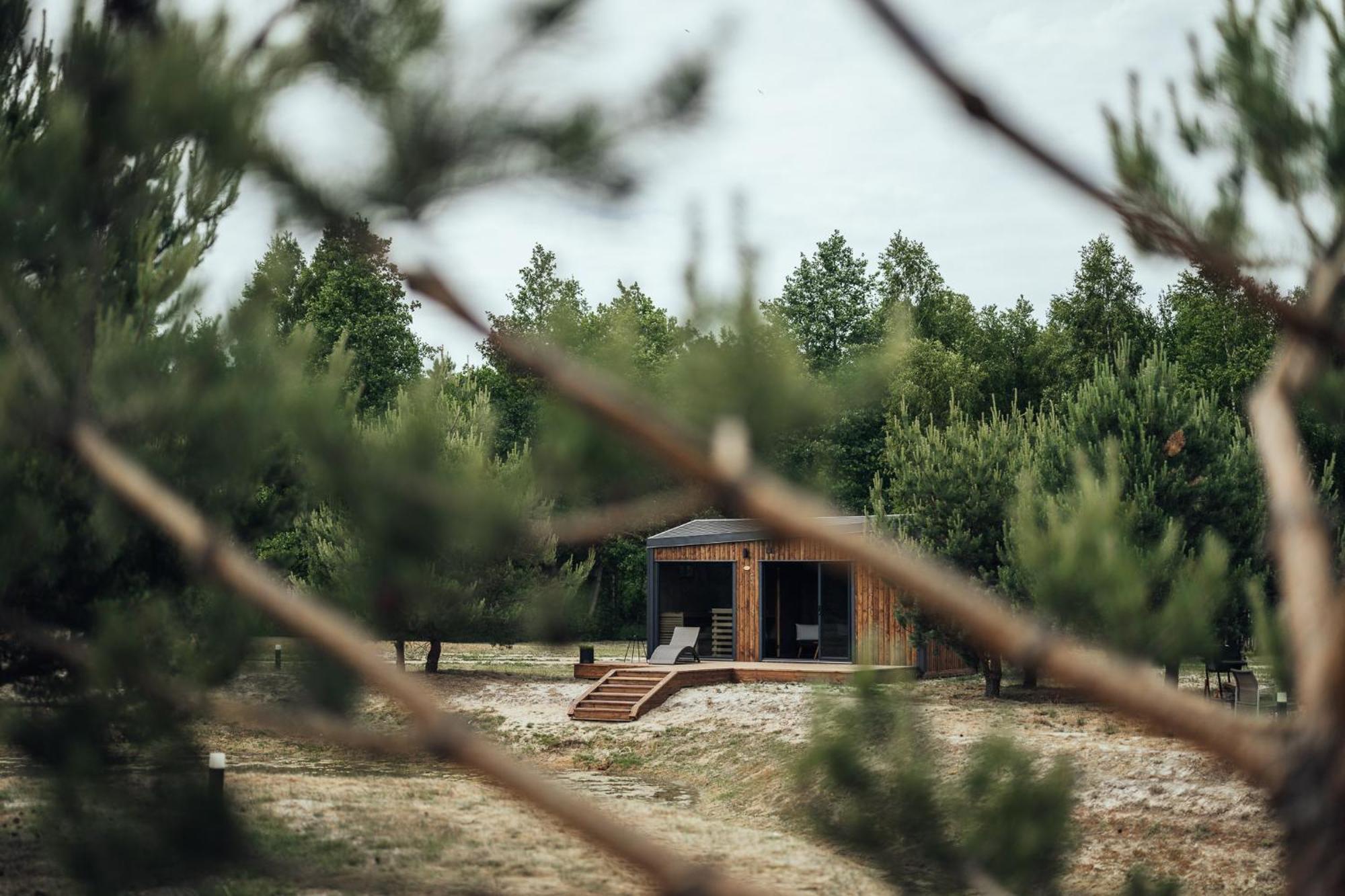 Atputas Komplekss Pazust Priedes - Sunset House Bernāti Екстериор снимка